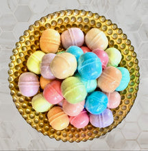 Load image into Gallery viewer, Bath Bomb Trio